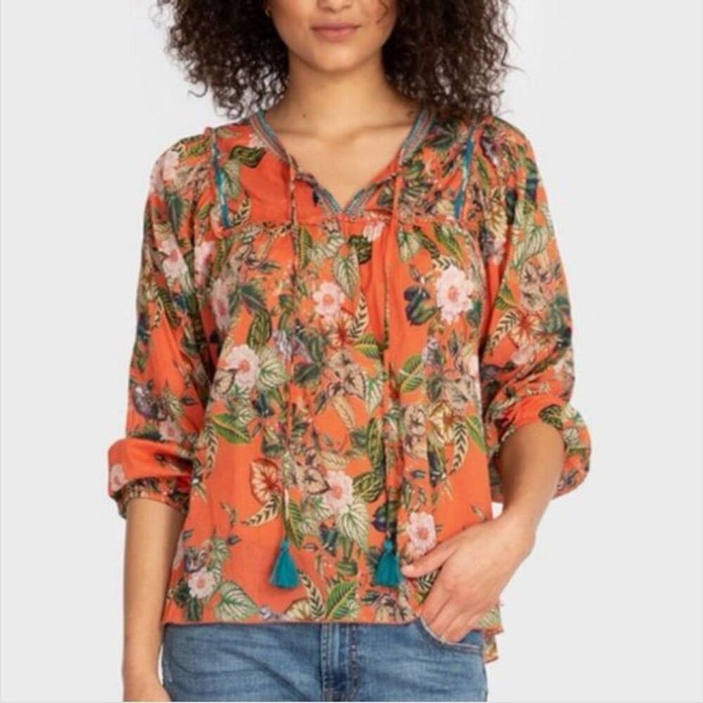 SOLD!!!!!!NWT Johnny Was Embroidered BOHO TASSEL BLOUSE Floral Tunic size XS